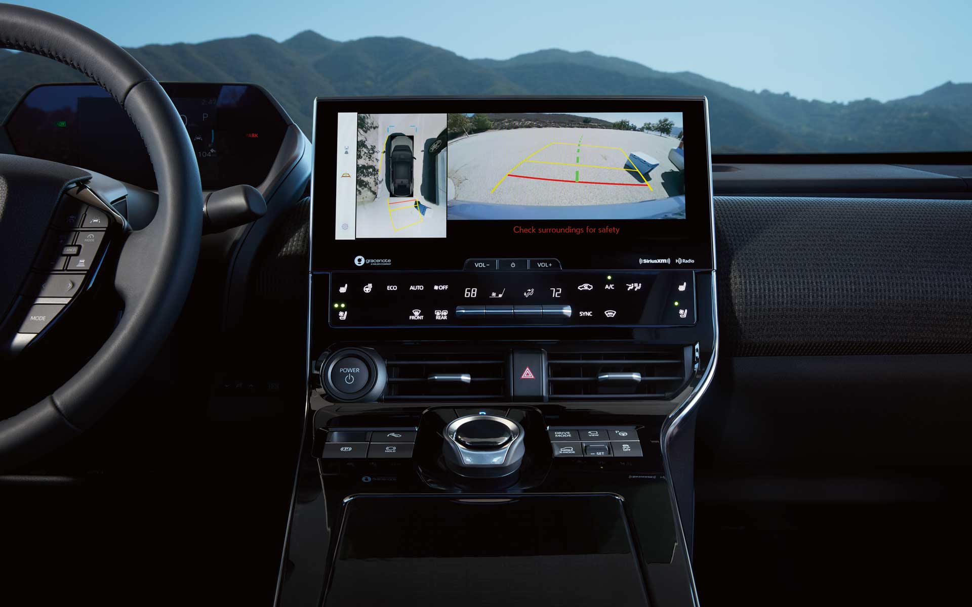 360 degree camera displaying on the infotainment screen of a Subaru Solterra